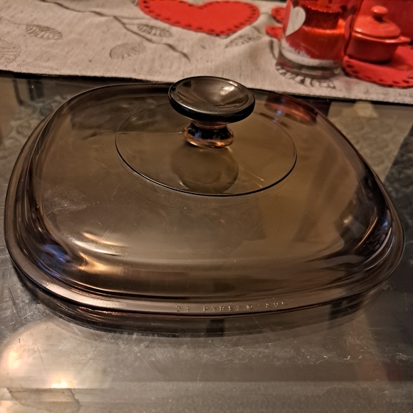 Corningware Square Baking Dish With Lid - Picture 12 of 12